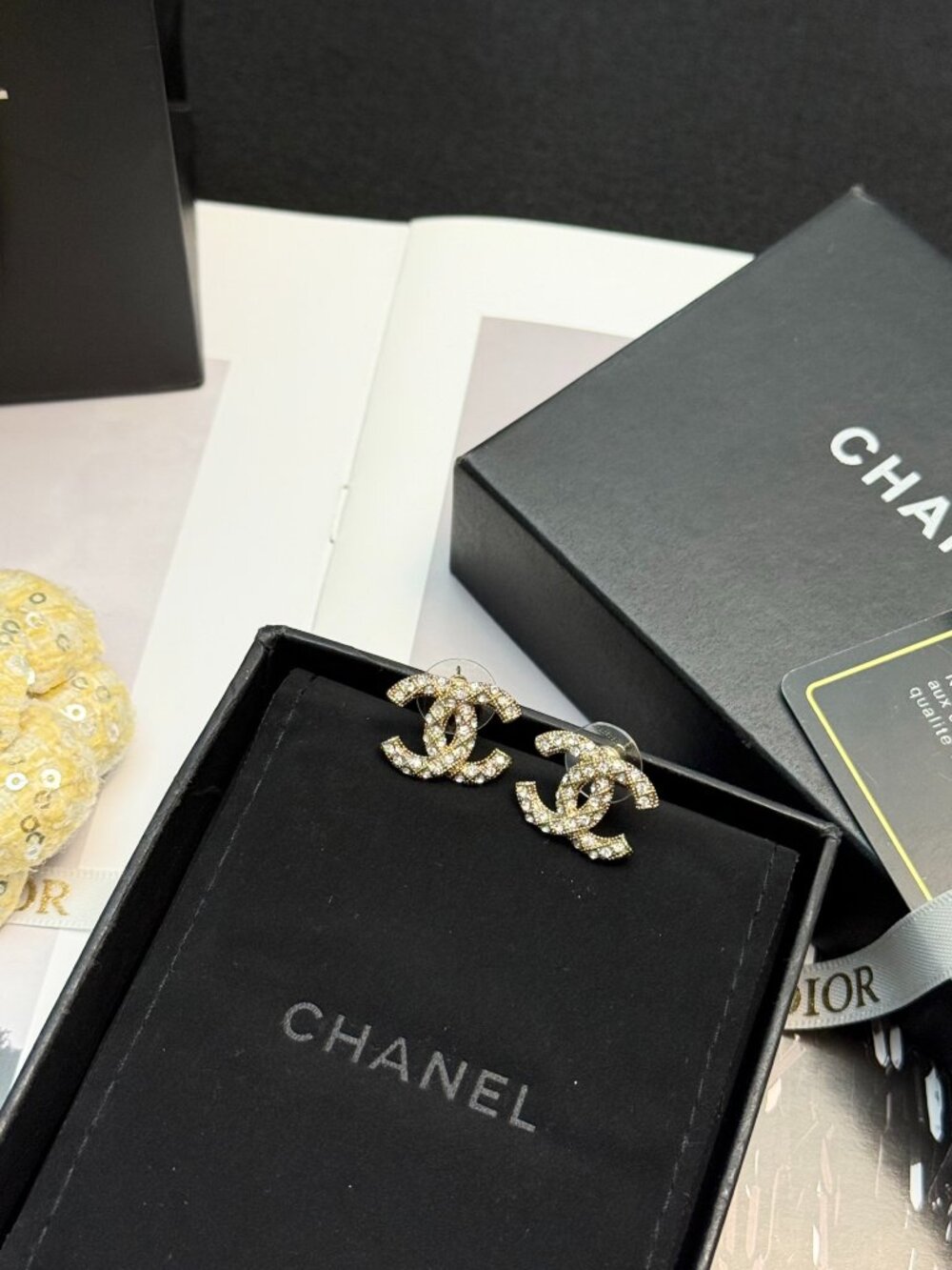 💕Chanel Earrings💕